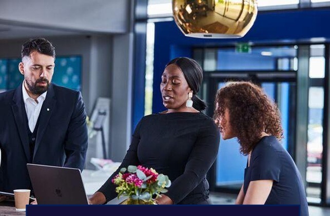 lyčių darbo užmokesčio skirtumas 2023 m.