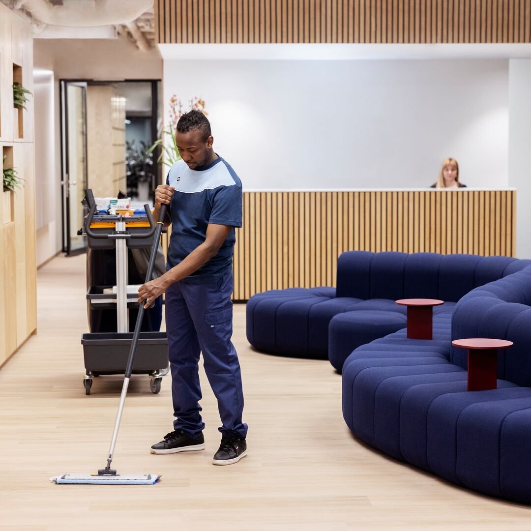 Kvadratinis-ISS HUB_2022_03